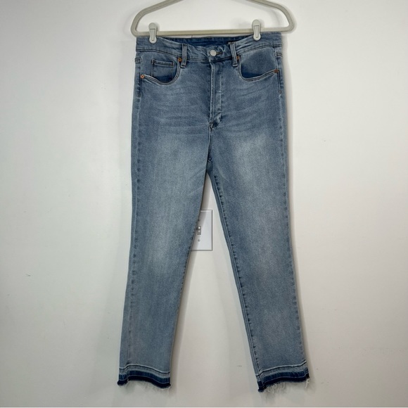 Blank NYC The Madison Crop high rise jeans light wash button fly release… - Picture 3 of 12